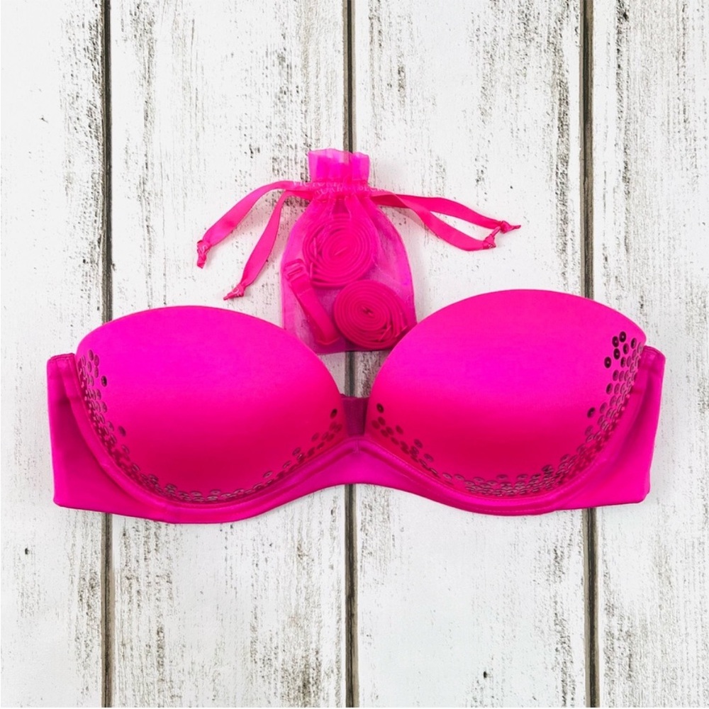 34B Victoria’s Secret Strapless Multi Way Bra Removable Straps